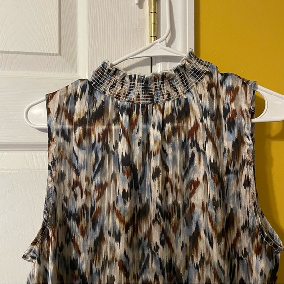 High color shirt - Picture 3 of 3